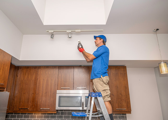 changing out a light fixture on track lighting